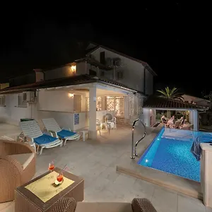 Apartment Rafaj 
