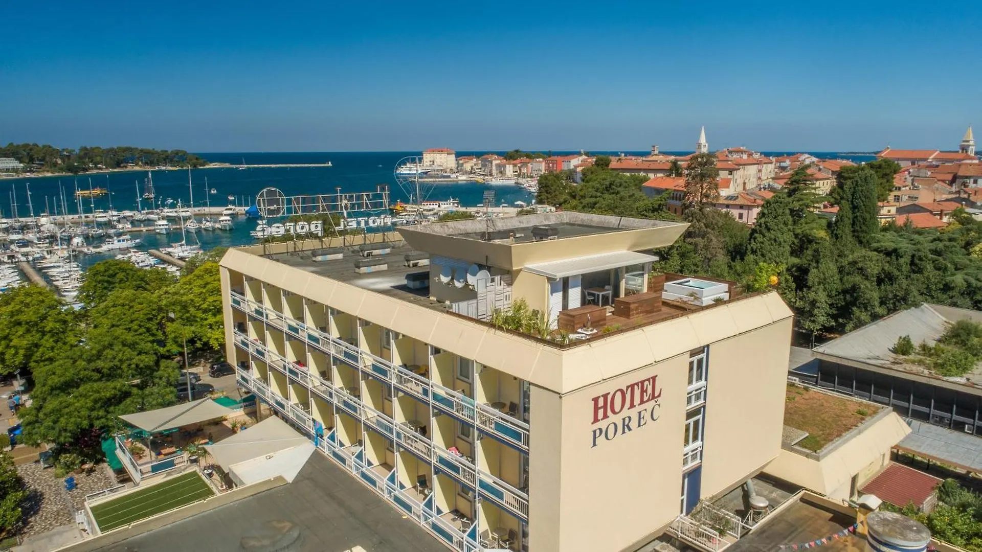 Hotel Porec 3*,